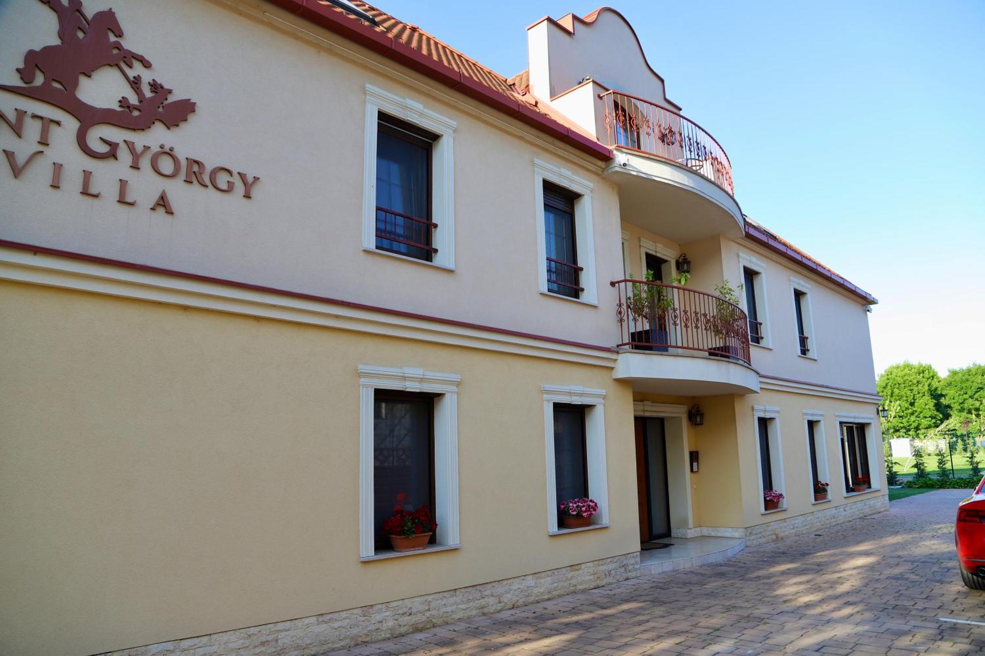 Szent Gyoergy Villa Apartmanhaz Heviz Exterior photo